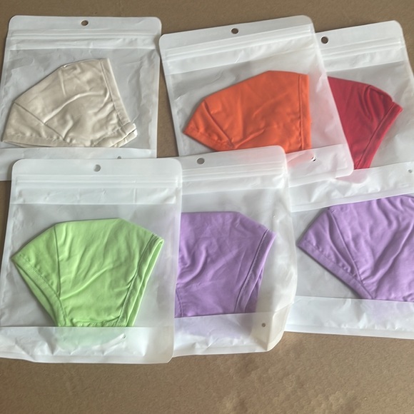 Solid Face Mask - Picture 2 of 7